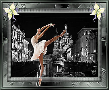 Les 13 - St. Petersburg by night